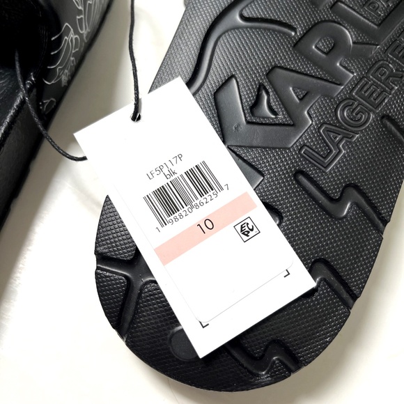 Sandals_&_Flip_Flops